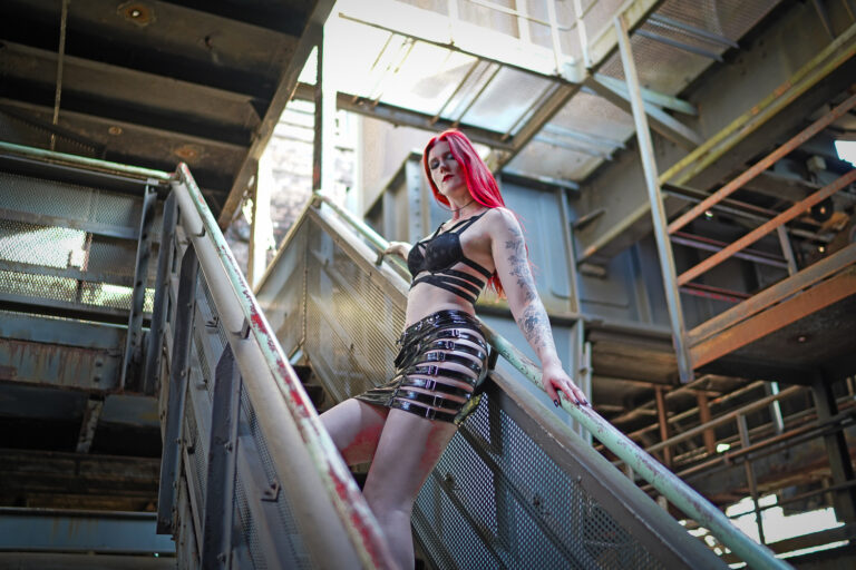 domina black valcyria